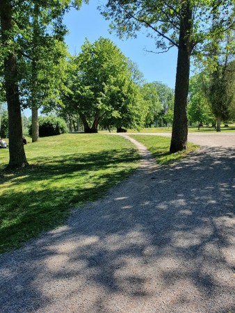 Fortsätt längs Fyrisån i Ultuna